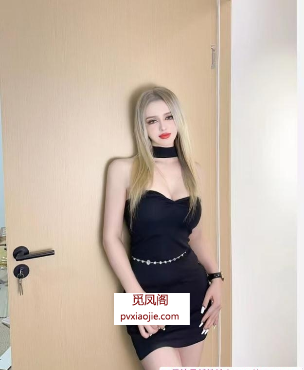 东站大长腿御姐