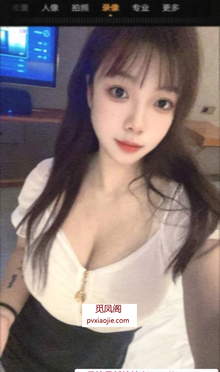 岗顶骚女泡泡糖